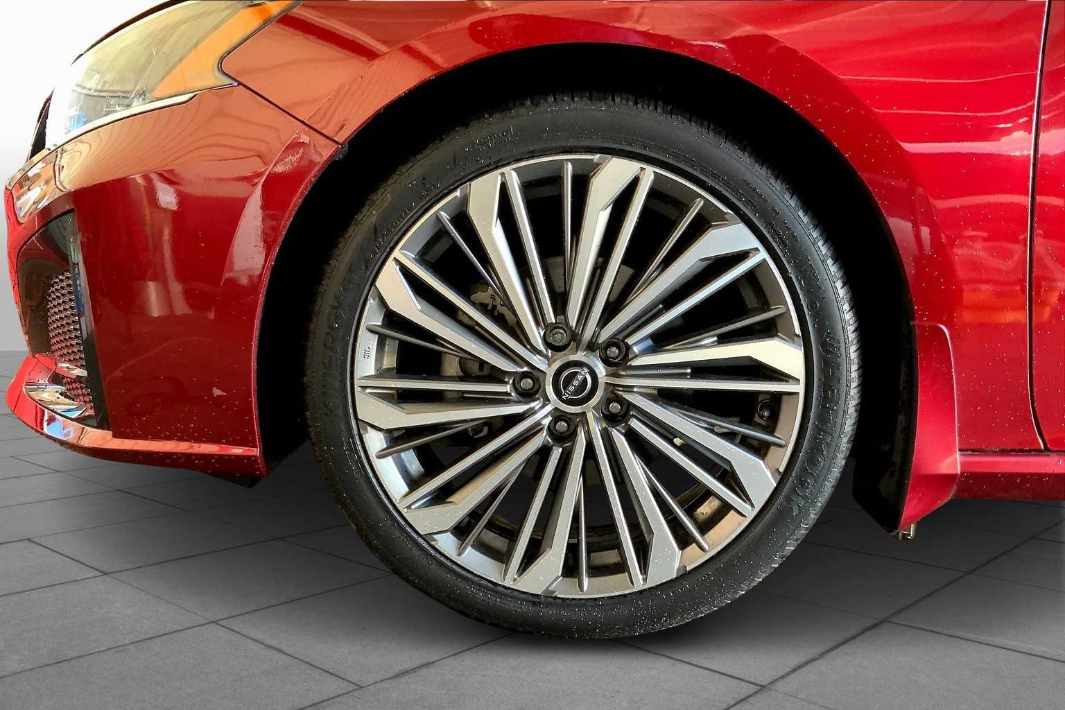 2023 Nissan Altima 2.5 SL photo 10