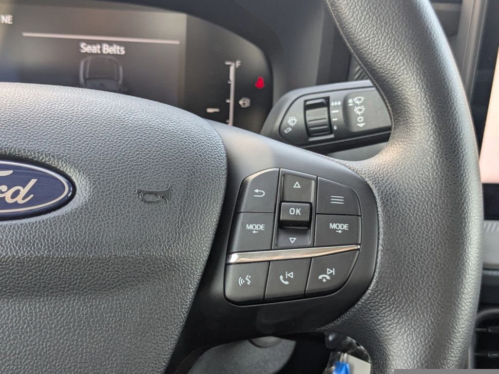 2025 Ford Maverick XL photo 21
