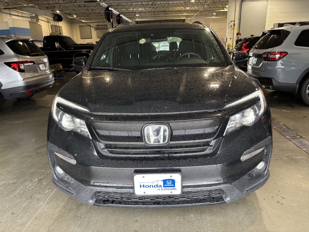 2022 Honda Pilot Sport photo 2