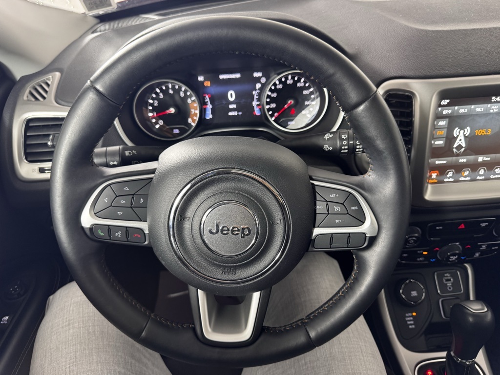 2018 Jeep Compass Latitude photo 12