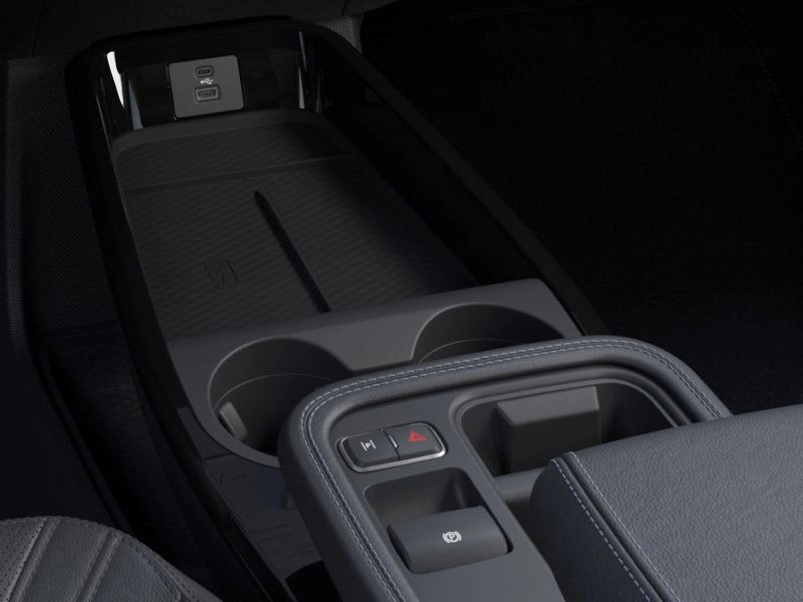 2025 Ford Mustang Mach-E Premium photo 13