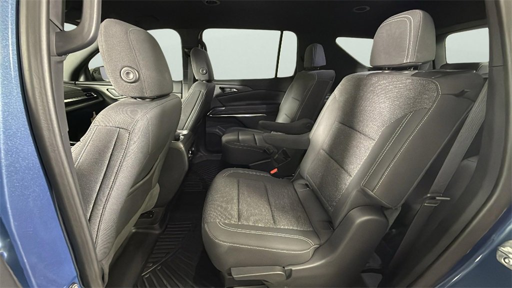 2025 Chevrolet Traverse photo 24