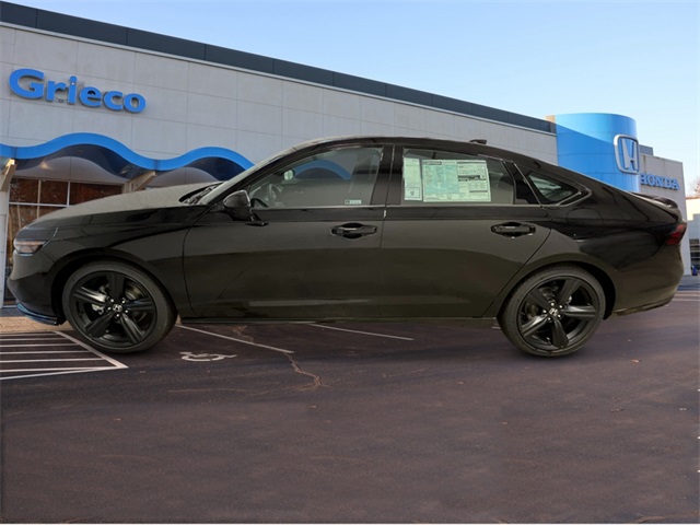 2025 Honda Accord Hybrid Sport-L photo 2