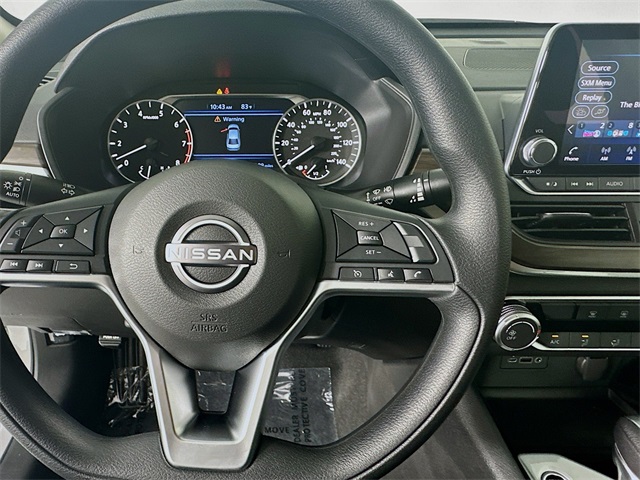 2025 Nissan Altima SV photo 15