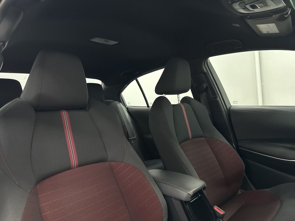 2024 Toyota Corolla SE photo 19