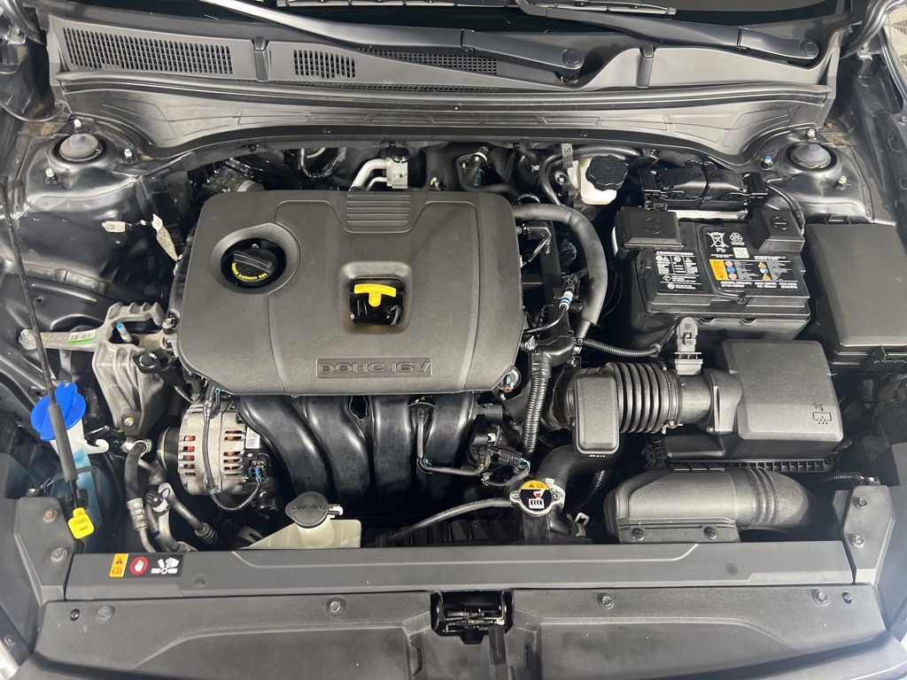 2023 Kia Forte GT-Line photo 15