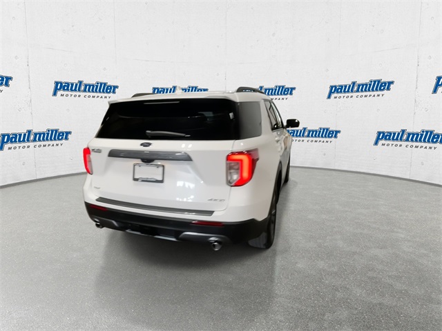 2023 Ford Explorer XLT photo 10