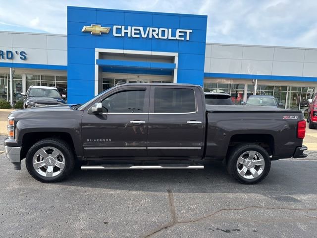 2015 Chevrolet Silverado 1500 LTZ photo 3