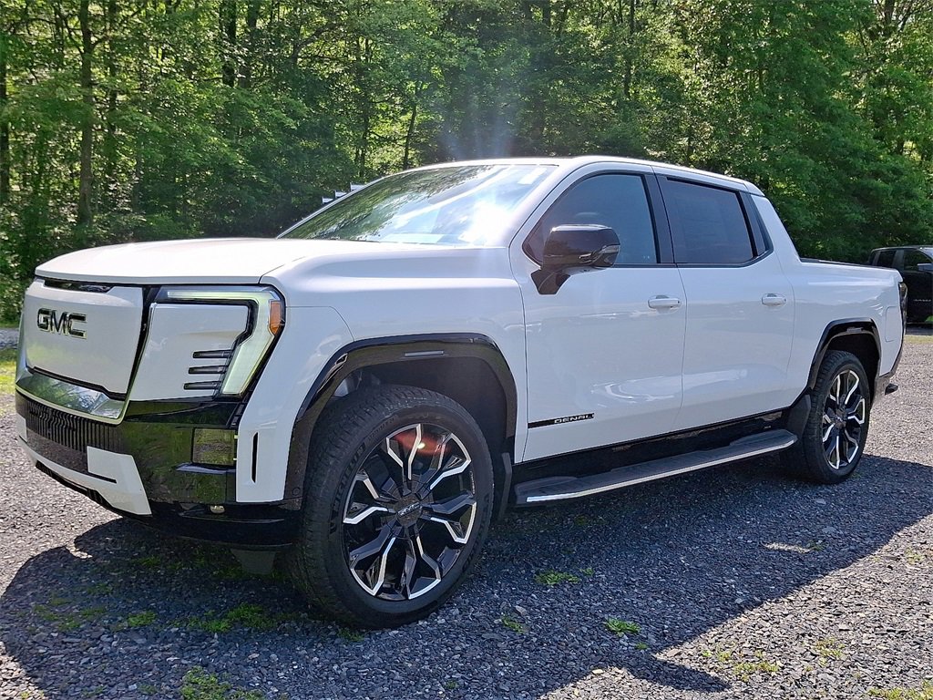 2025 Gmc Sierra EV Denali photo 2
