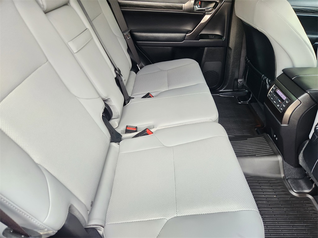 2023 Lexus GX 460 photo 28