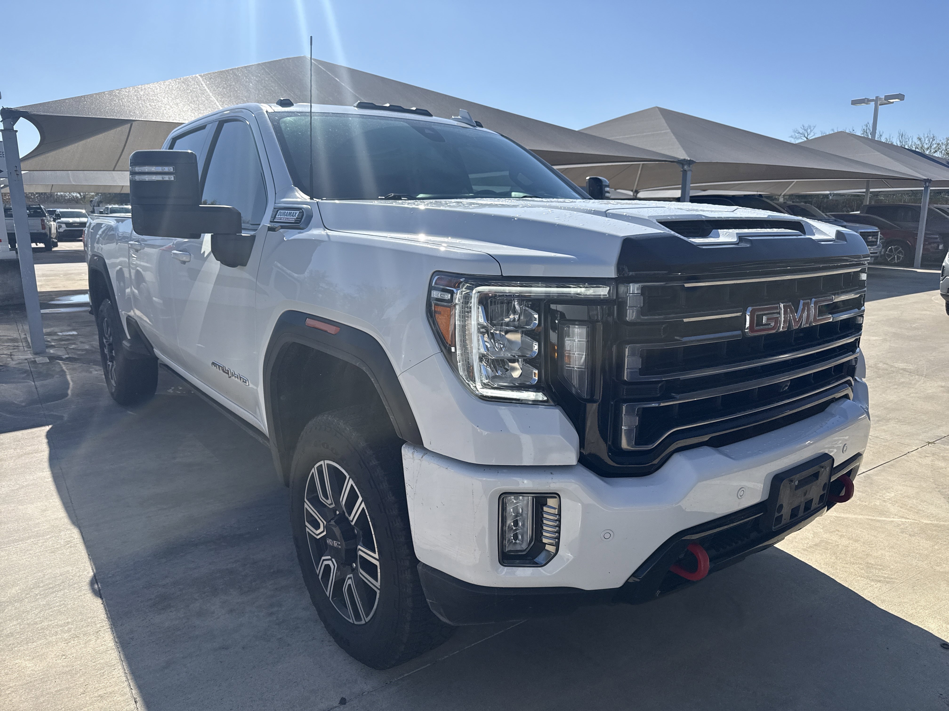 2022 GMC Sierra 2500HD AT4's photo