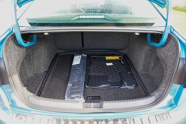 2025 Volkswagen Jetta 1.5T SE photo 20