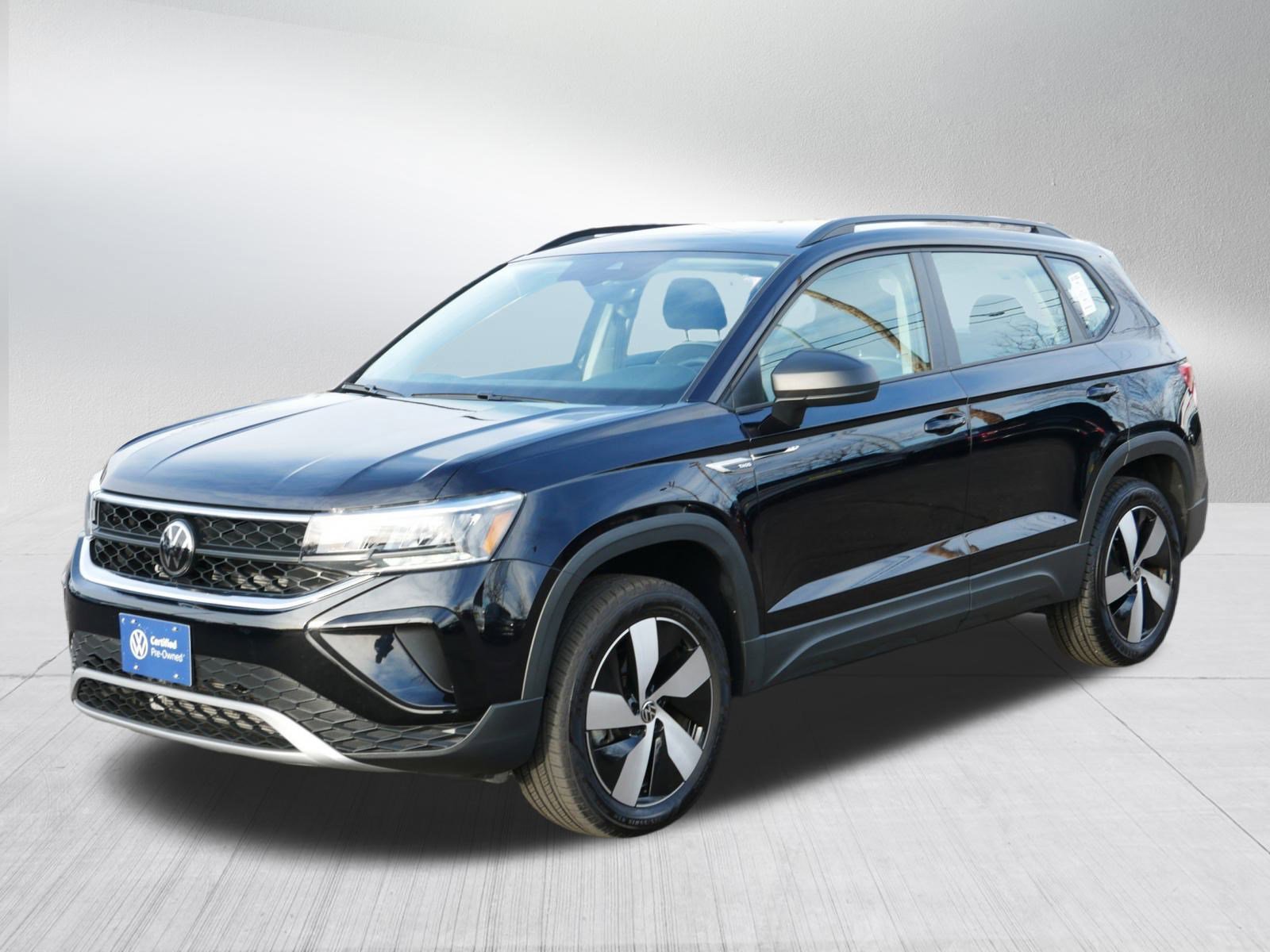 2024 Volkswagen Taos S photo 3