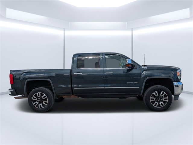 2018 Gmc Sierra 2500 HD SLT photo 2