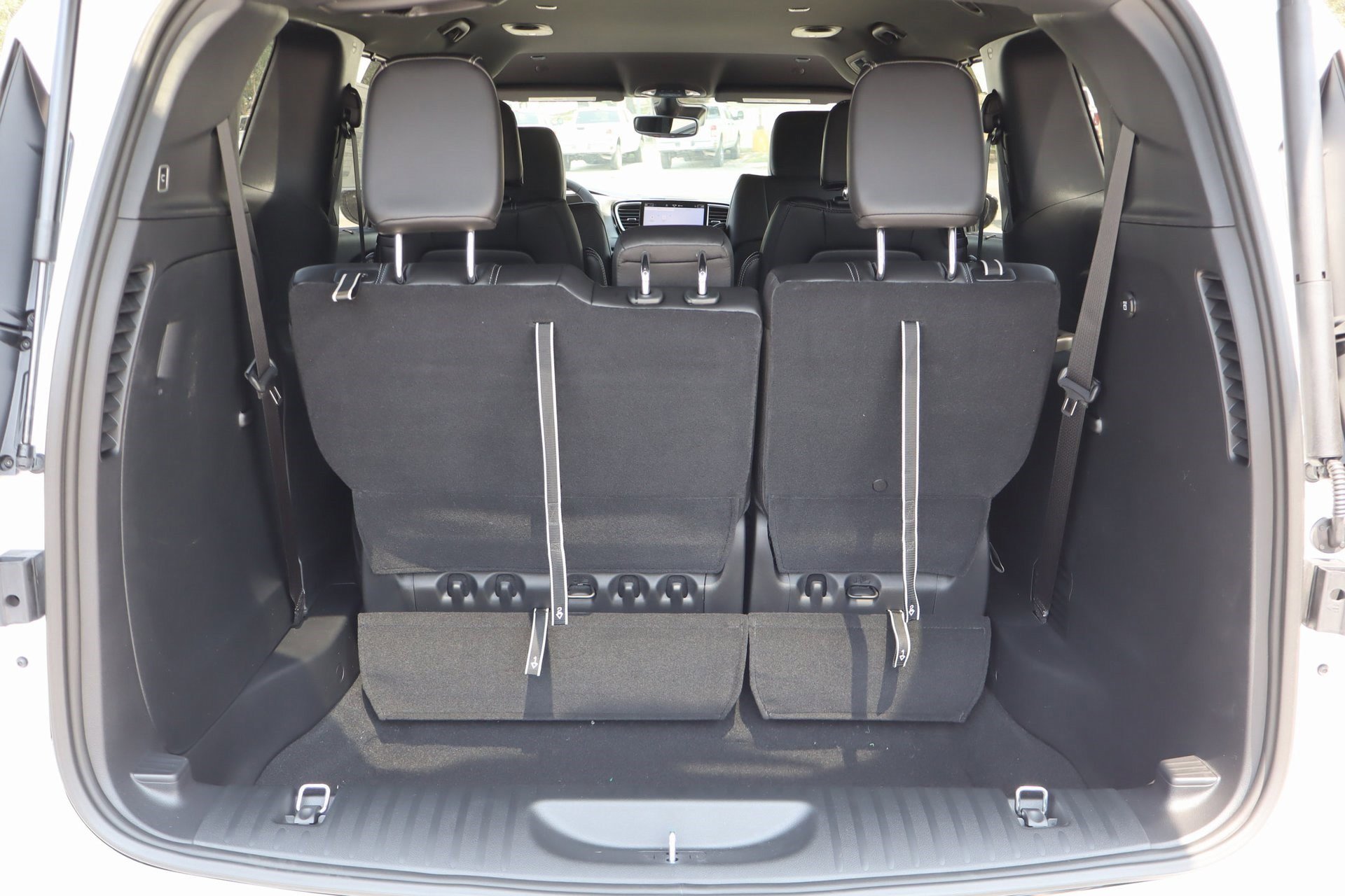 2025 Chrysler Voyager LX photo 24