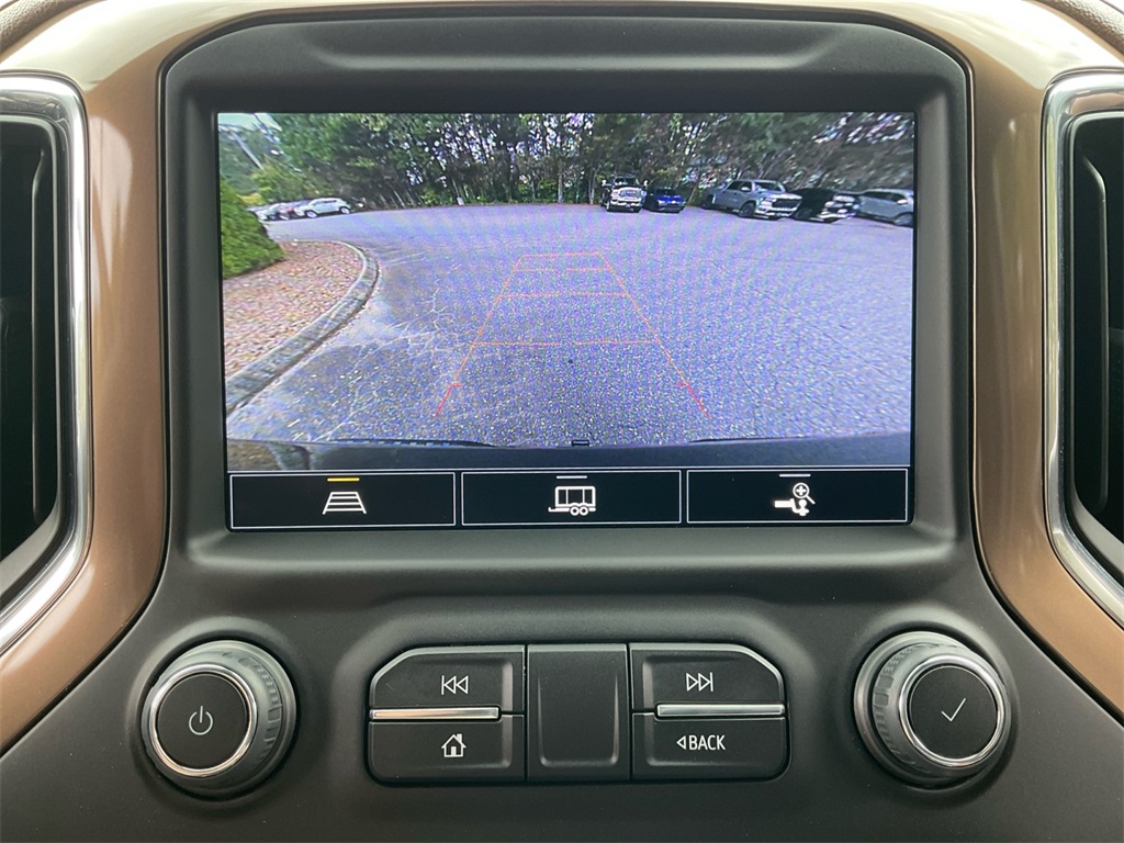2022 Chevrolet Silverado 1500 High Country photo 21