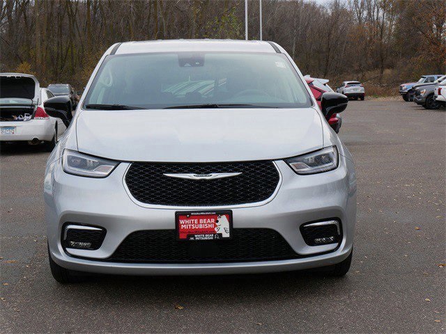 Used 2024 Chrysler Pacifica Touring L with VIN 2C4RC1BG4RR167396 for sale in White Bear Lake, Minnesota