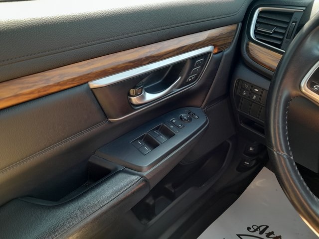2018 Honda CR-V Touring photo 35