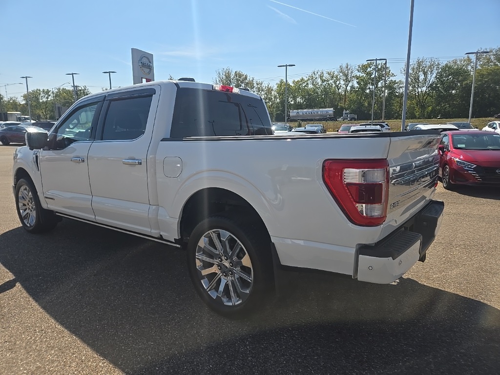 2022 Ford F-150 Limited photo 2