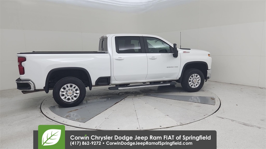 2021 Chevrolet Silverado 2500HD LT photo 16