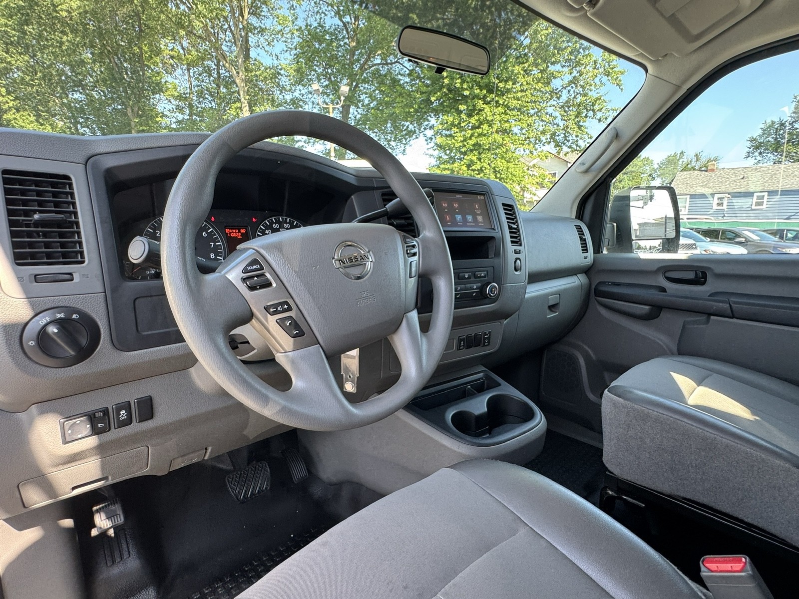 2020 Nissan NV1500 photo 12
