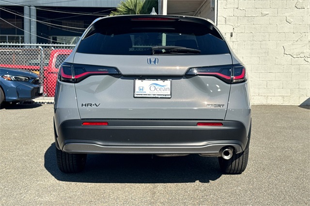 2026 Honda HR-V Sport photo 4