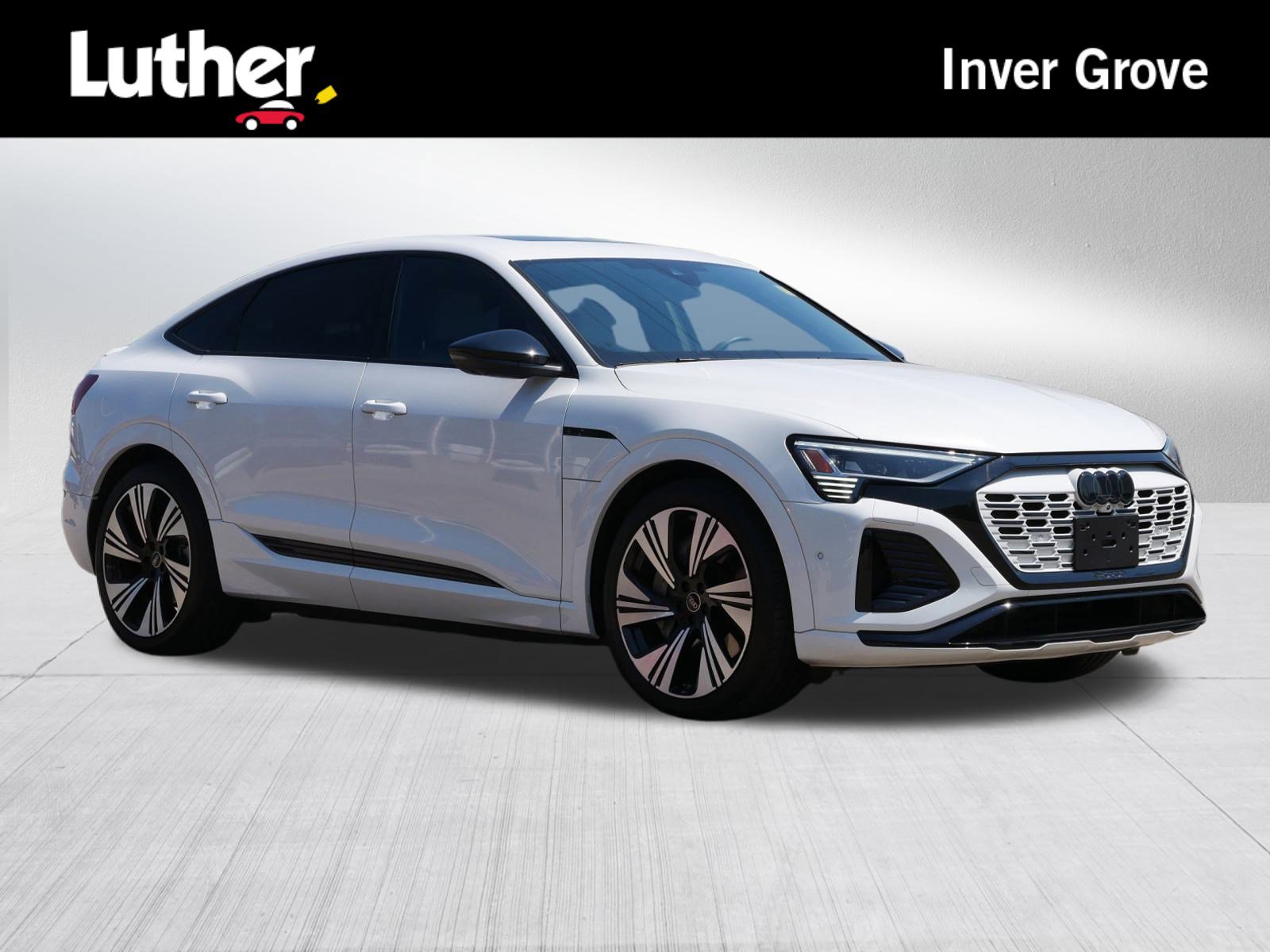 2024 Audi Q8 Sportback e-tron