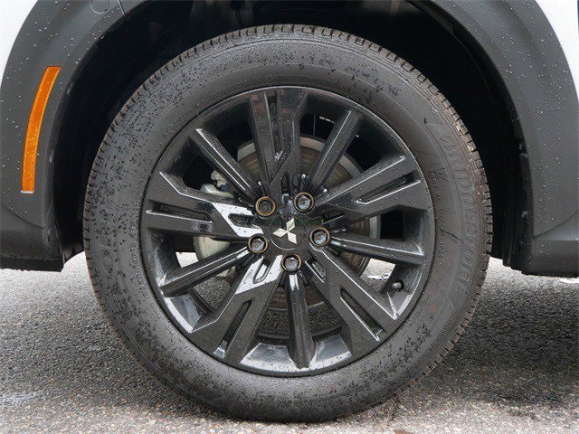 2024 Mitsubishi Eclipse Cross photo 4