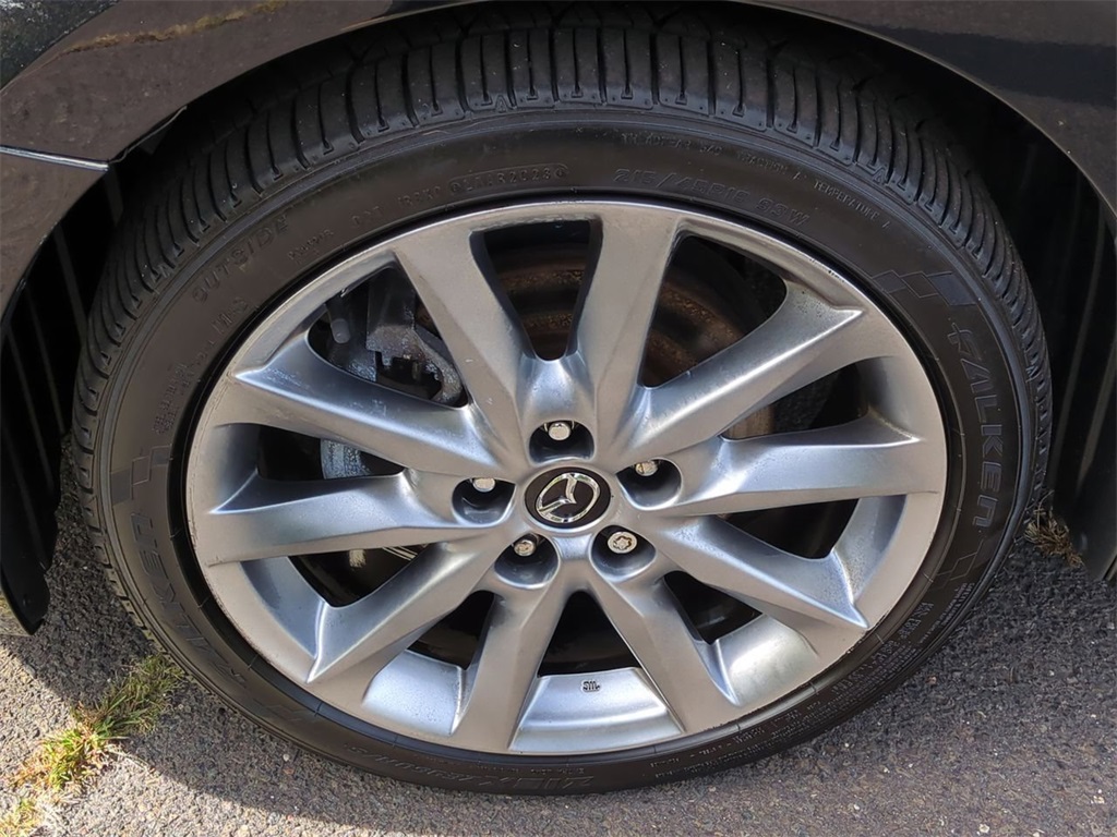 2018 Mazda Mazda3 Touring photo 9