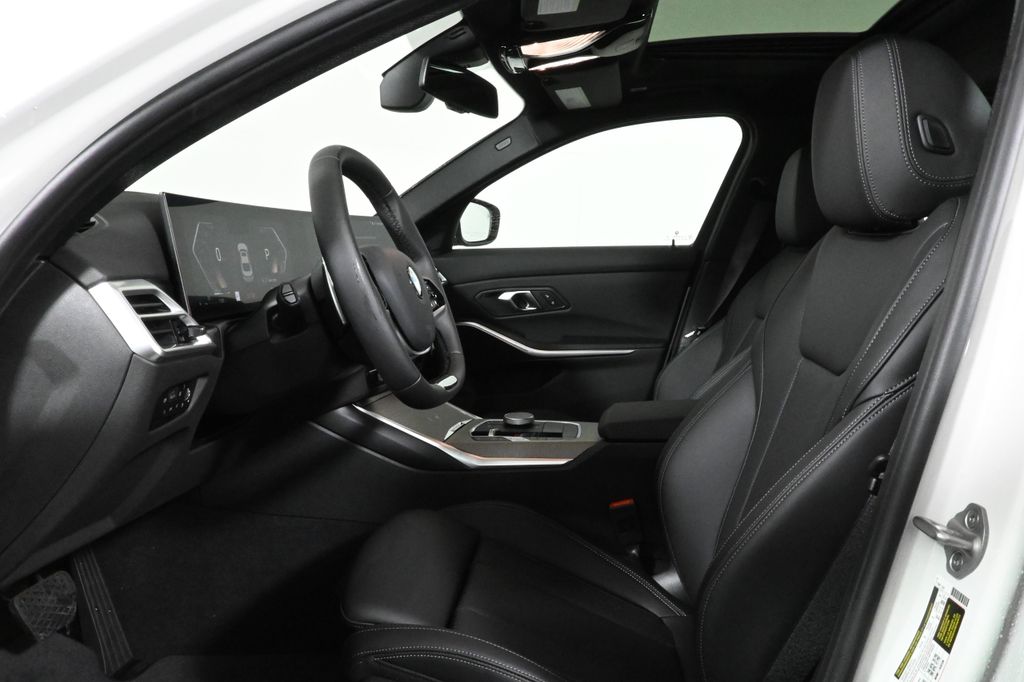 2025 Bmw 330i xDrive photo 3