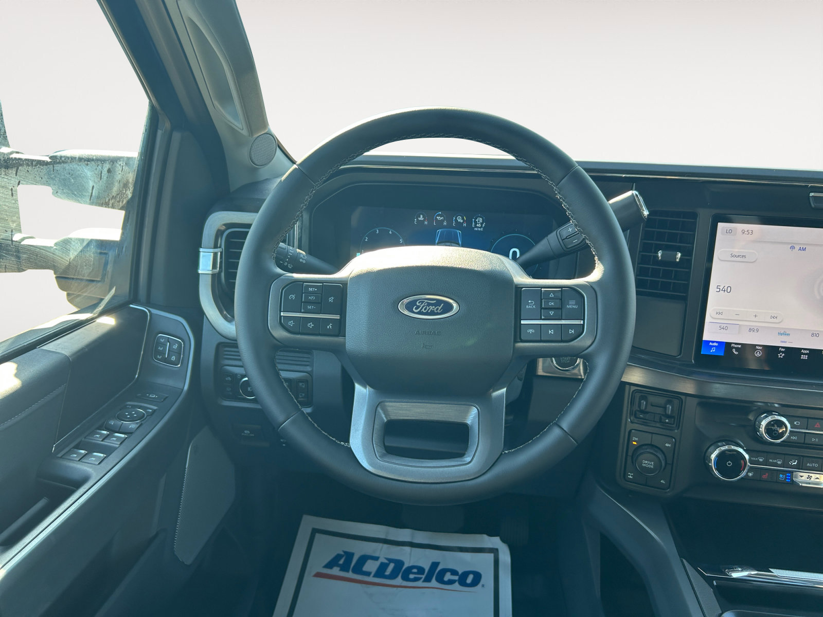 2026 Ford F-350 Lariat photo 11