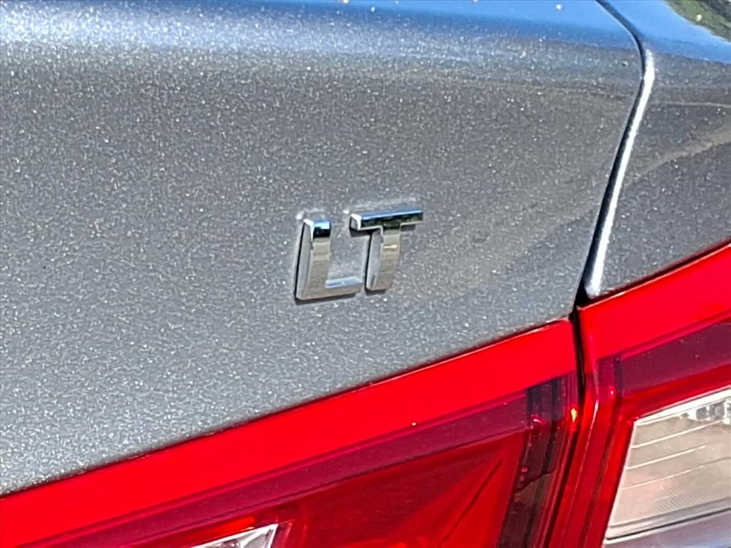 2023 Chevrolet Malibu 1LT photo 11