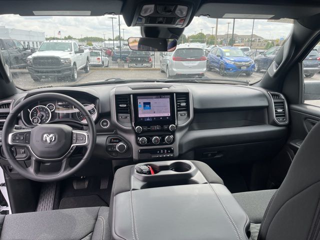 2025 Ram 1500 Tradesman photo 12