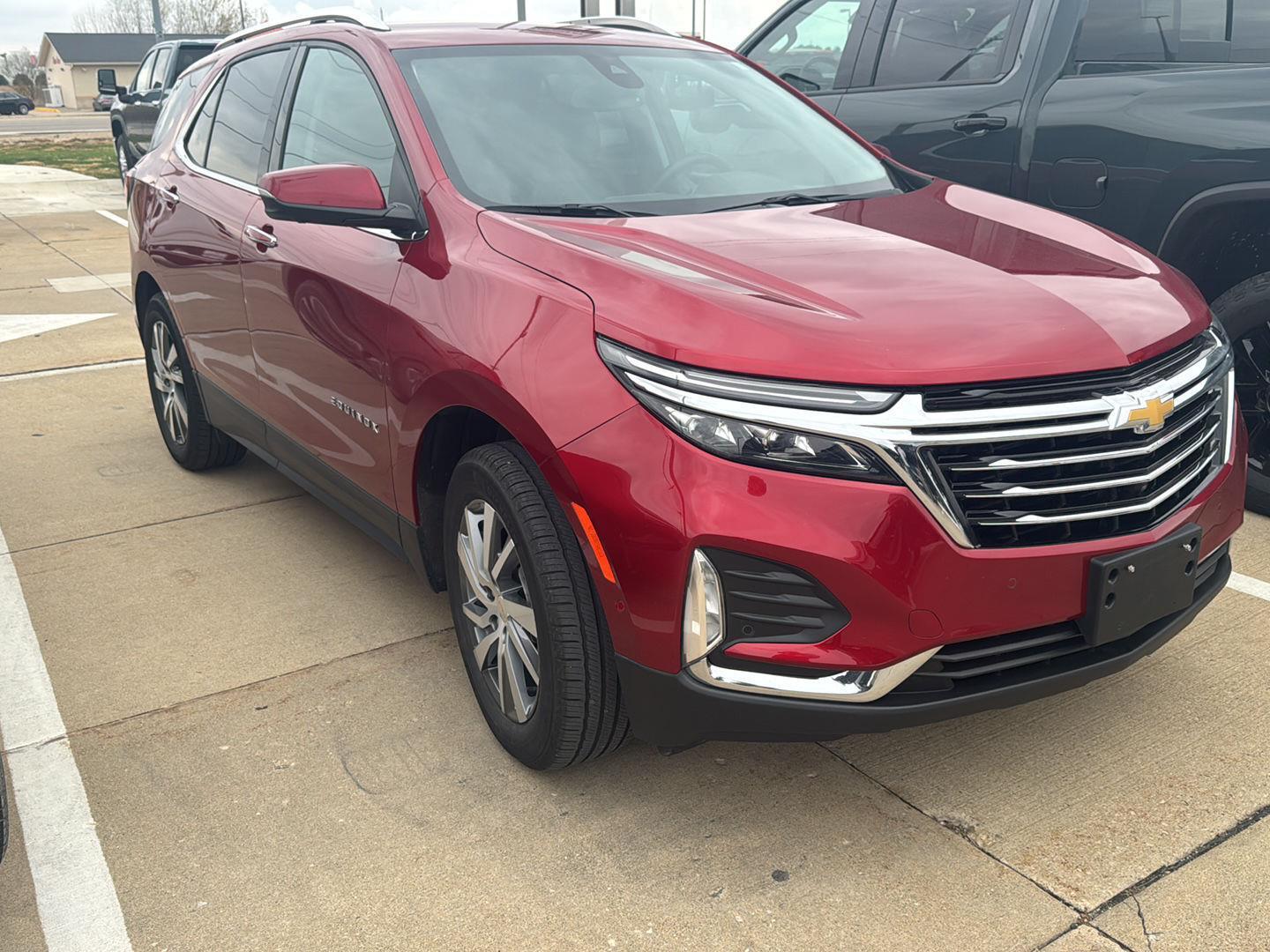 2023 Chevrolet Equinox Premier photo 4