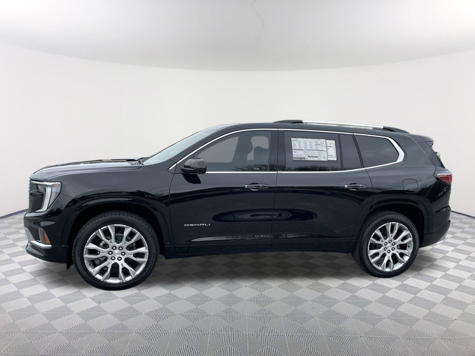 2025 Gmc Acadia Denali photo 2
