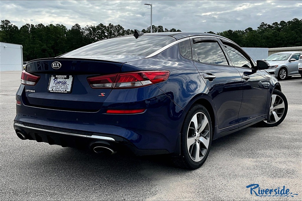 2019 Kia Optima S photo 3