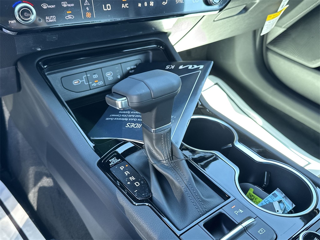 2026 Kia K5 GT-Line photo 24