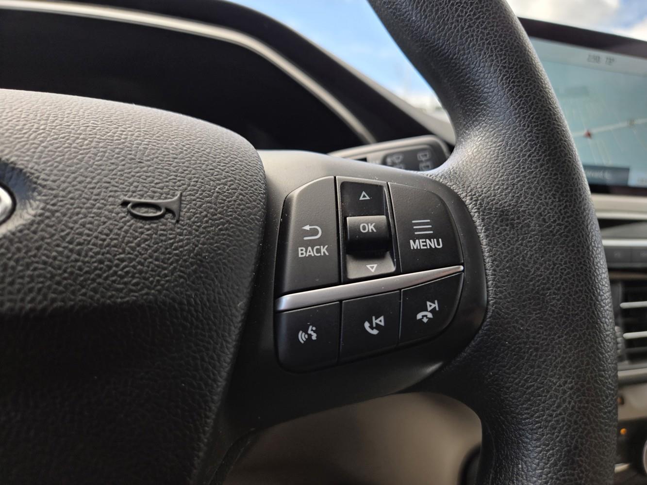 2020 Ford Escape SE photo 15