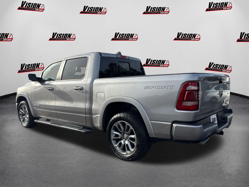 2022 Ram 1500 Laramie photo 4