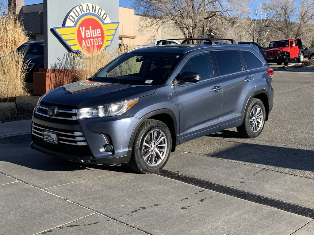 2018 Toyota Highlander XLE's photo