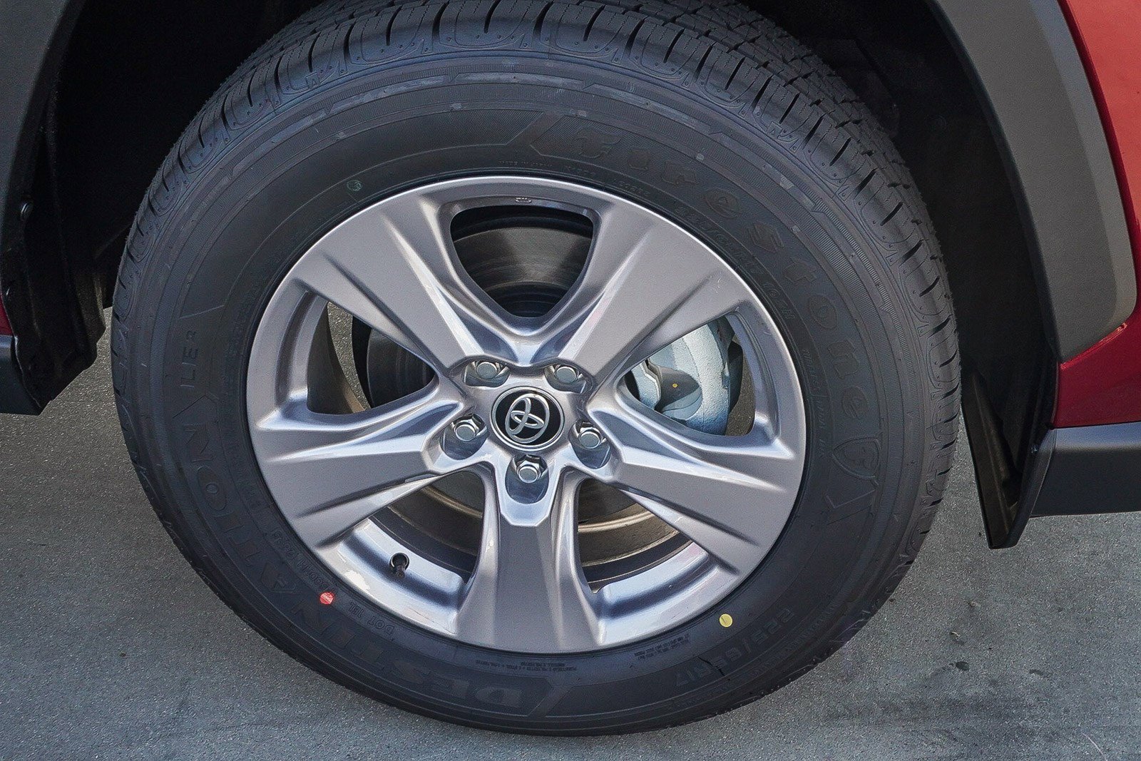 2025 Toyota RAV4 Hybrid LE photo 8