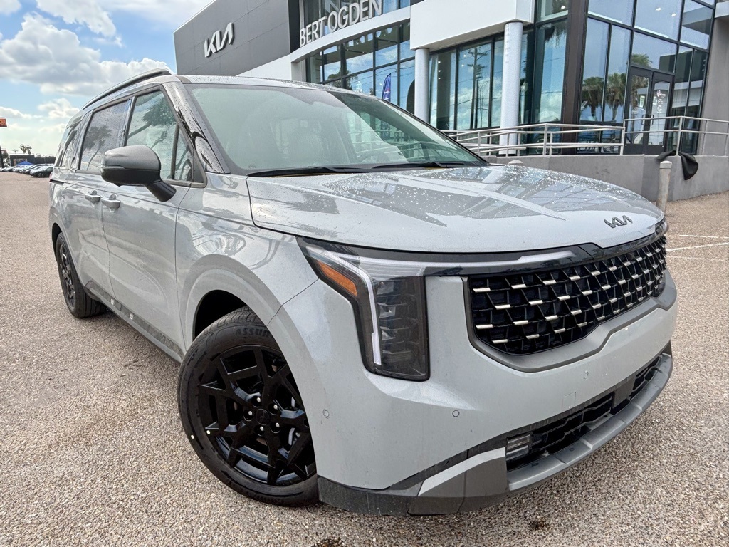 2026 Kia Carnival SX's photo