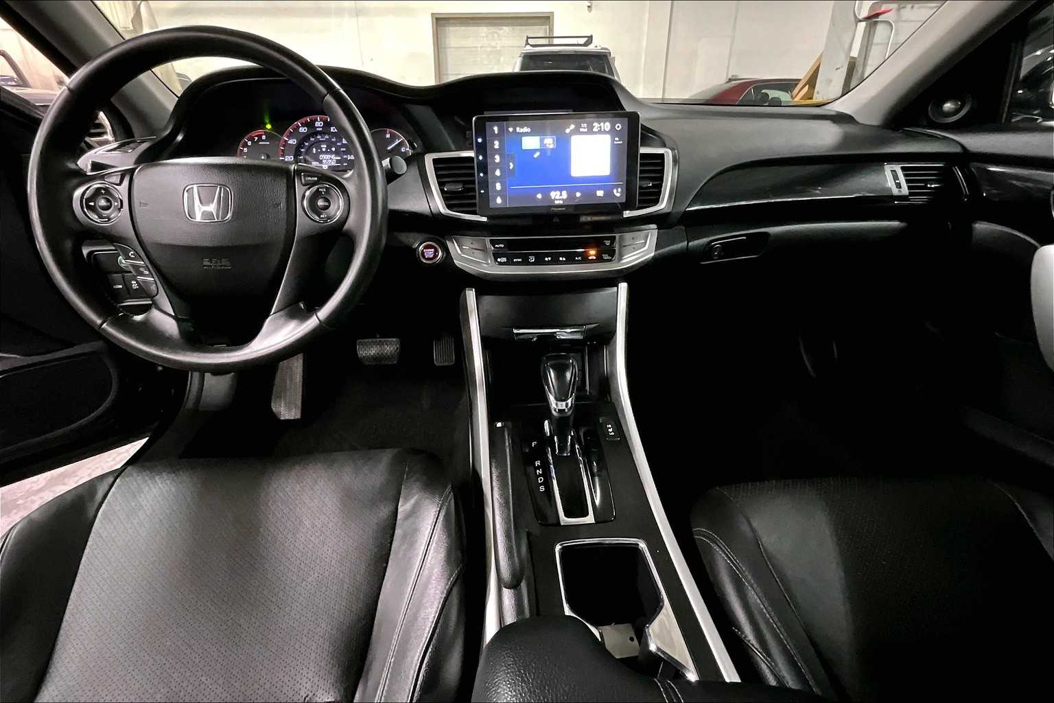 2015 Honda Accord EX-L photo 15