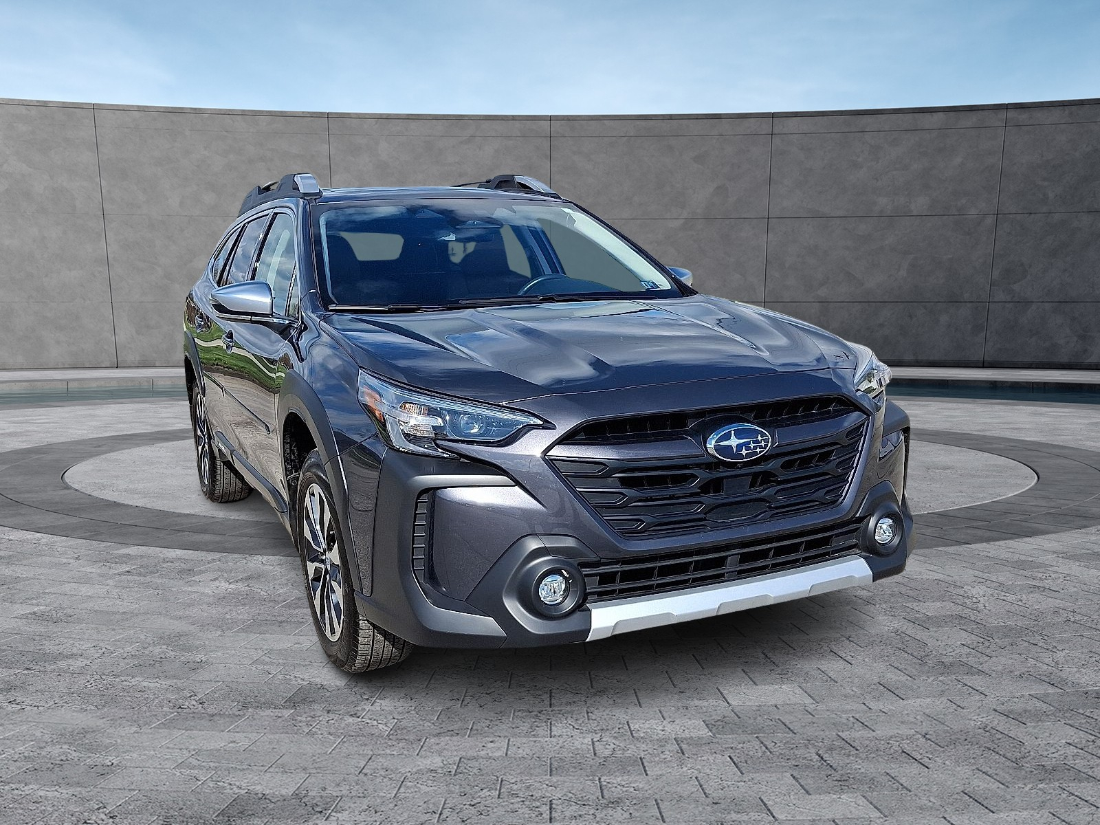 2024 Subaru Outback Touring XT photo 2