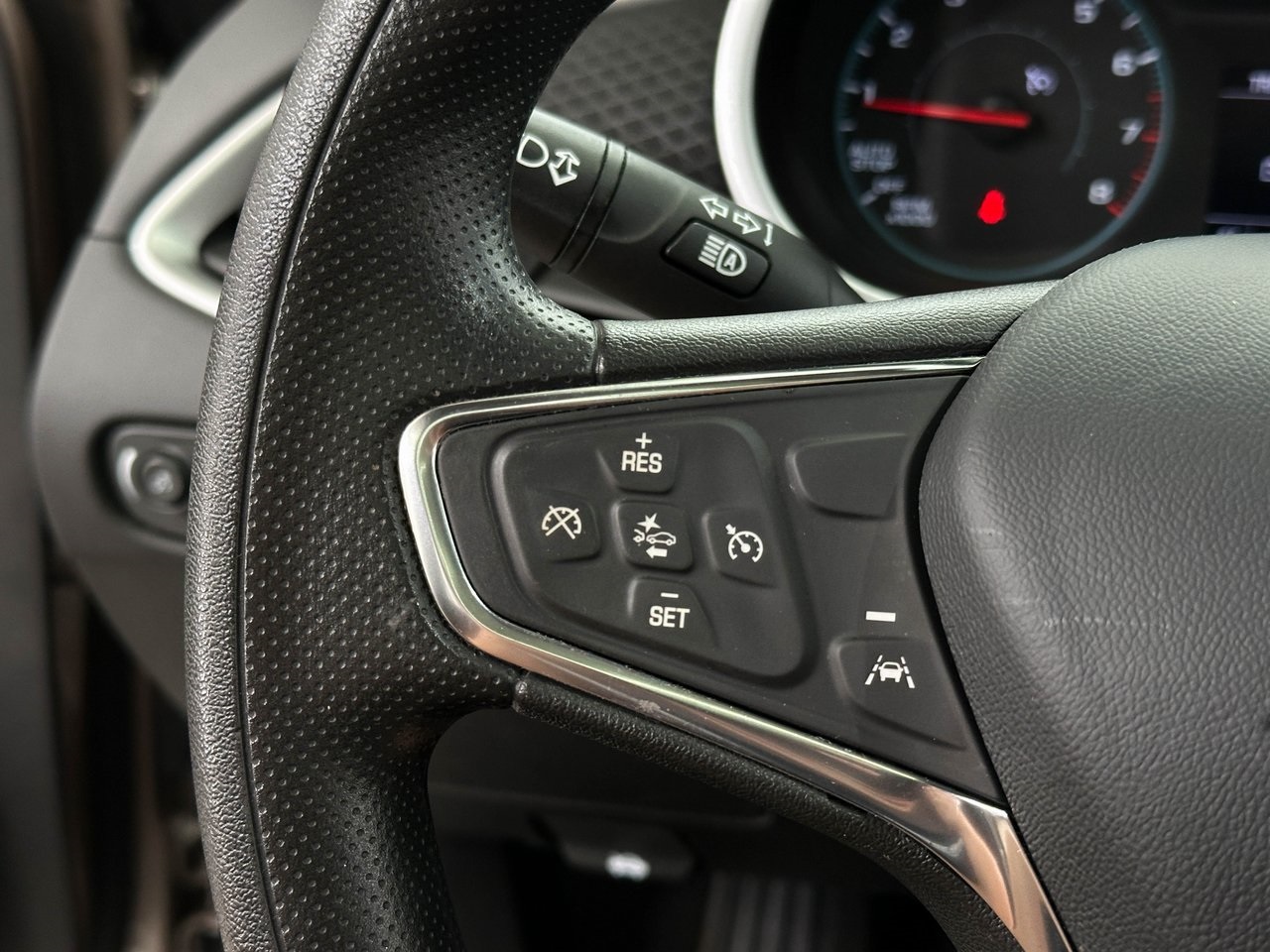 2023 Chevrolet Malibu 1LT photo 21