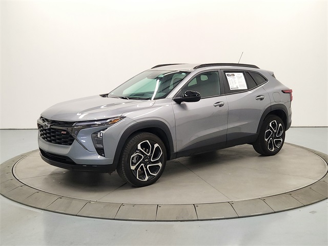 2024 Chevrolet Trax photo 3