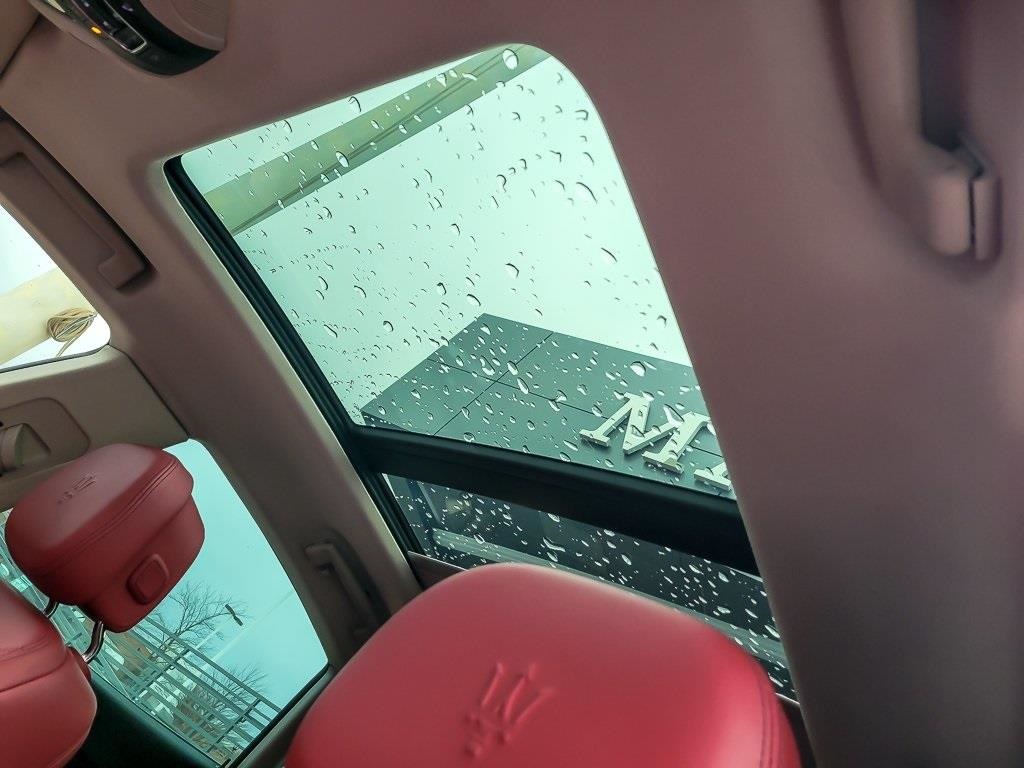 2022 MASERATI LEVANTE - Image 9