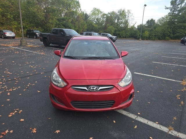 2014 Hyundai Accent GLS photo 3