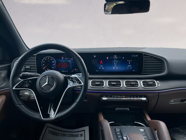 2024 Mercedes Benz GLE 450e photo 11