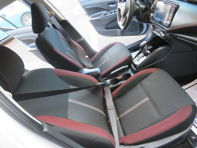 2024 Nissan Versa SR photo 12